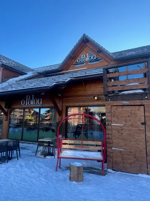 Façade du restaurant en hiver
